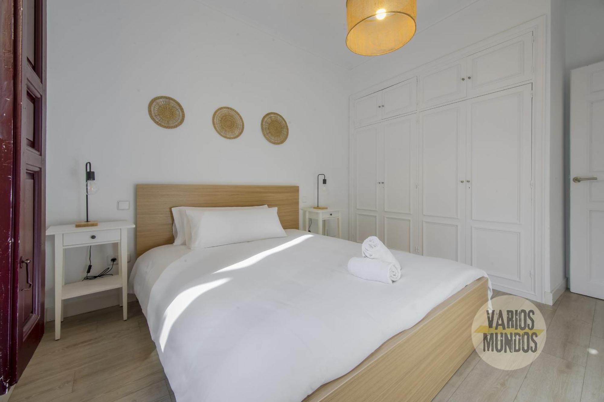 Elegant Apt Para 4Pax En Las Letras-Cortes Madrid Exterior foto